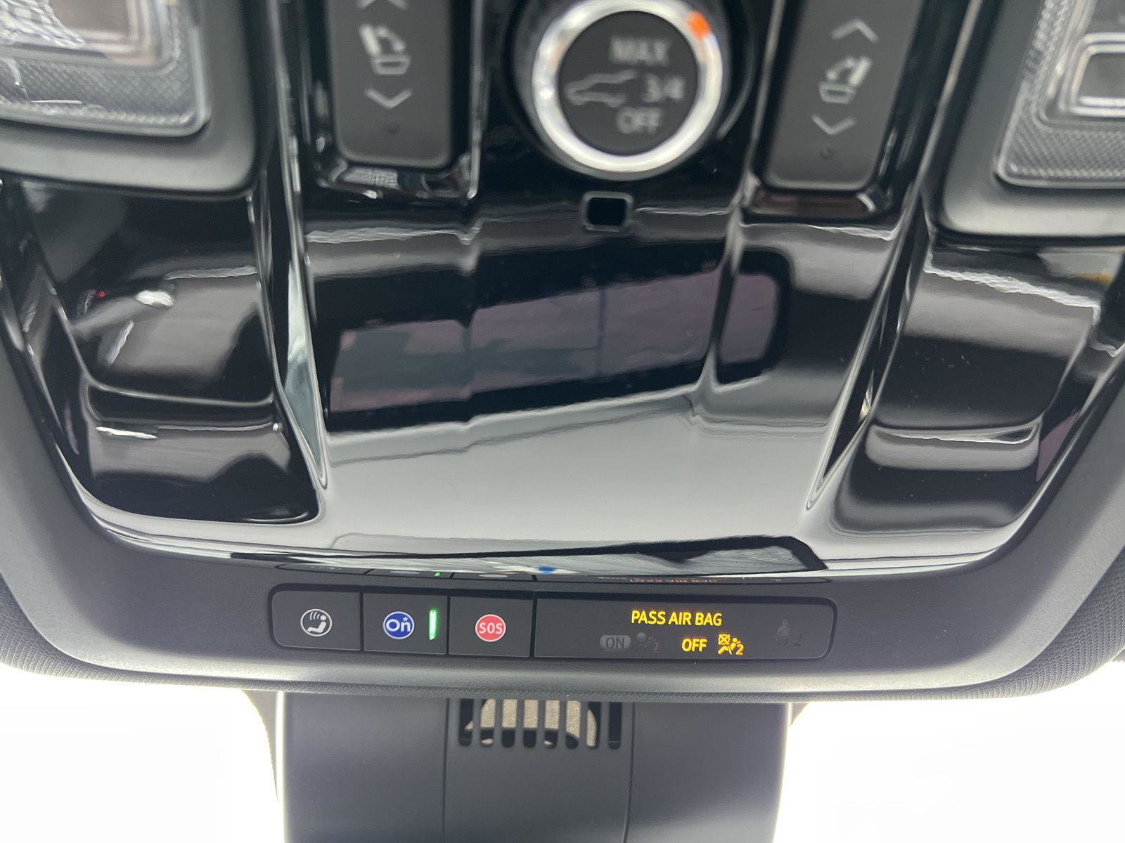 New 2026 Chevrolet Suburban Z71 w/ Comfort Package image 31