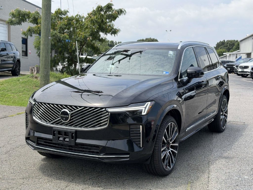 New 2026 Volvo XC90 B6 Plus w/ Protection Package Premier AWD/4WD image 22