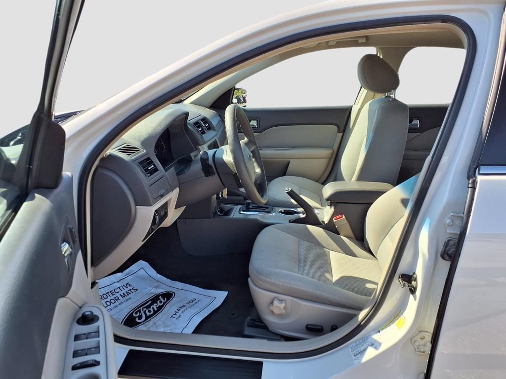 Used 2012 Ford Fusion SE FWD image 29