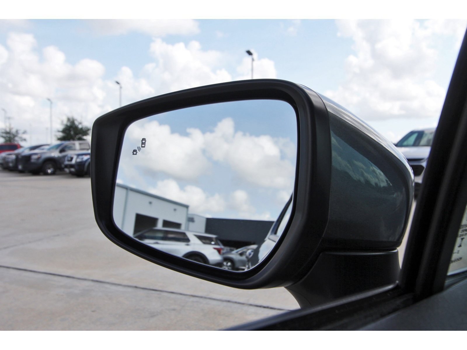 Certified 2025 Nissan Versa SV w/ Trunk Package FWD image 11