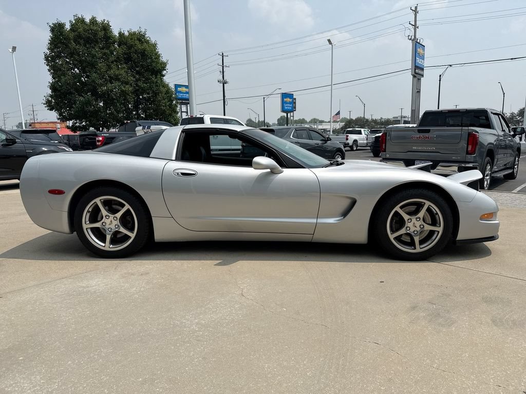 Used 1999 Chevrolet Corvette Coupe w/ Memory Pkg RWD image 14