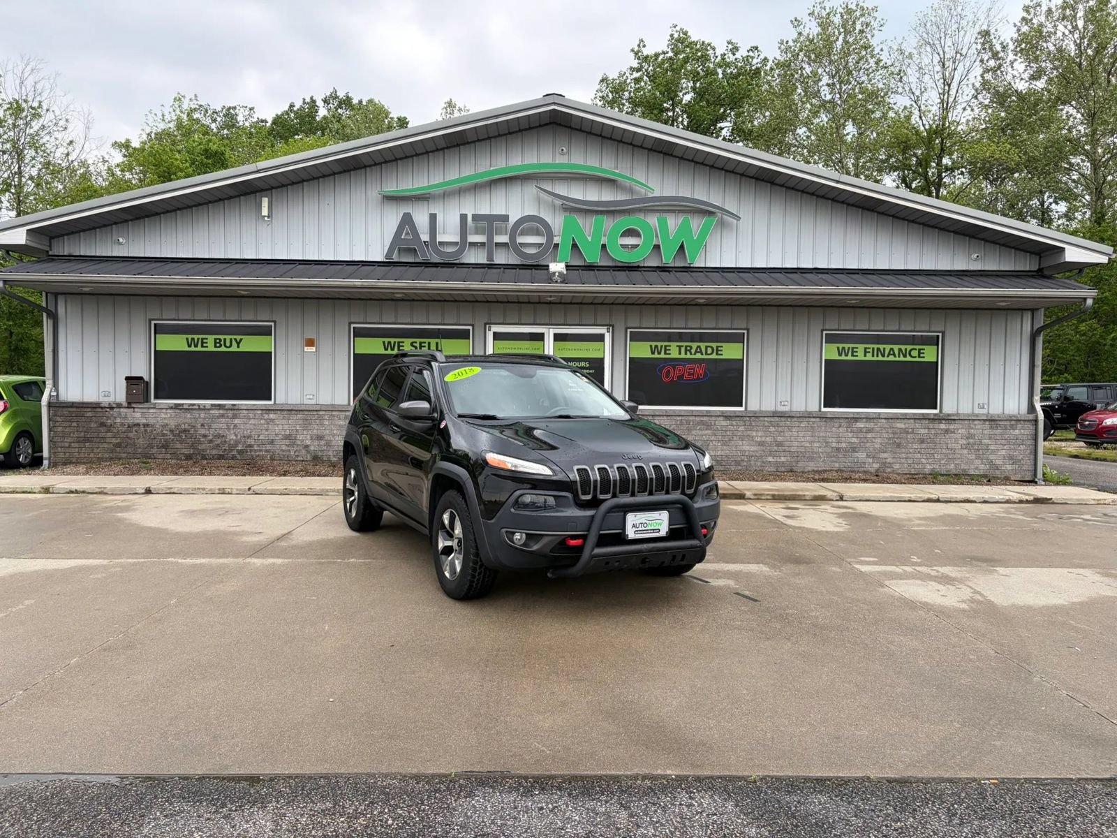Used 2018 Jeep Cherokee Trailhawk