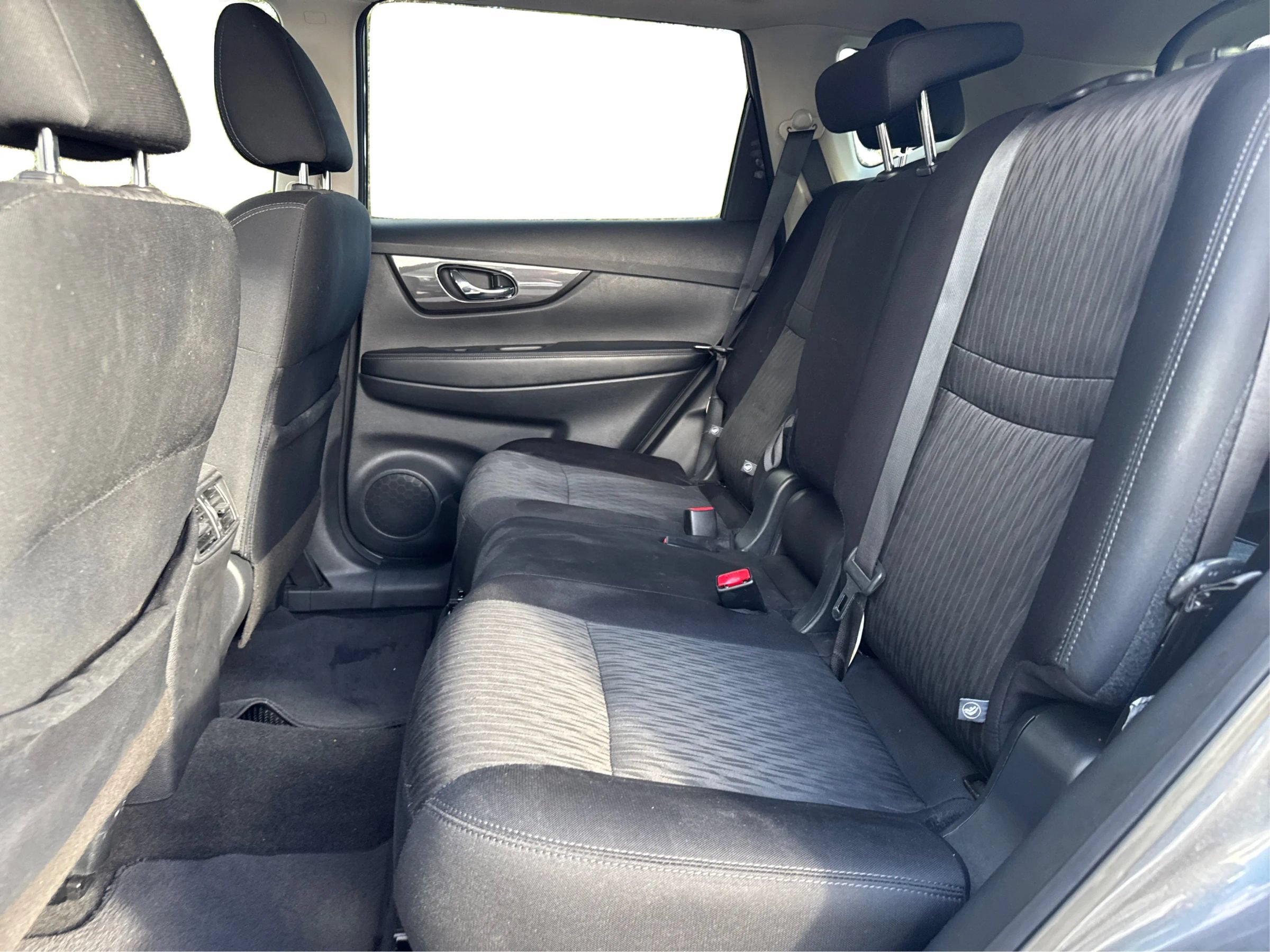 Used 2020 Nissan Rogue S w/ Special Edition Package AWD/4WD image 13