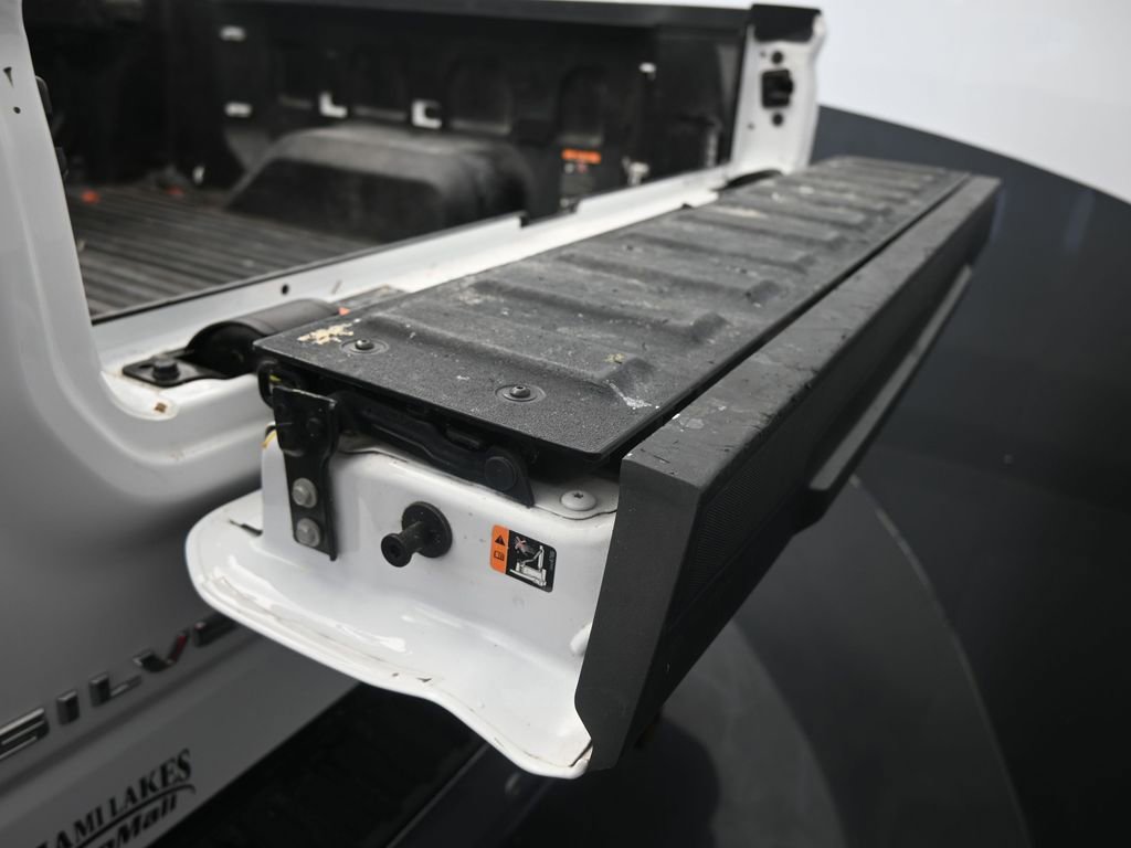 Used 2023 Chevrolet Silverado 1500 LTZ w/ LTZ Premium Package image 41