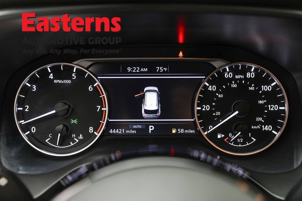 Used 2023 Nissan Rogue SV AWD/4WD image 17