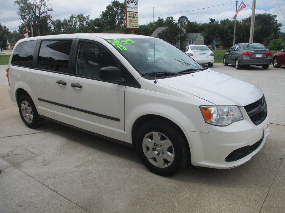 Used 2013 RAM C/V Tradesman FWD image 17