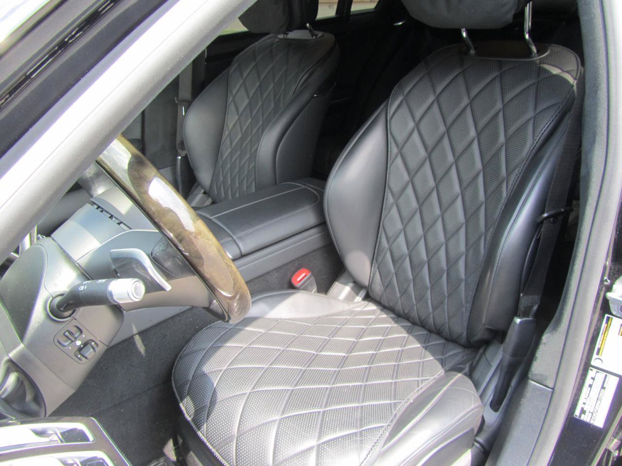 Used 2022 Mercedes-Benz S 580 4MATIC Sedan w/ AMG Line Package image 18
