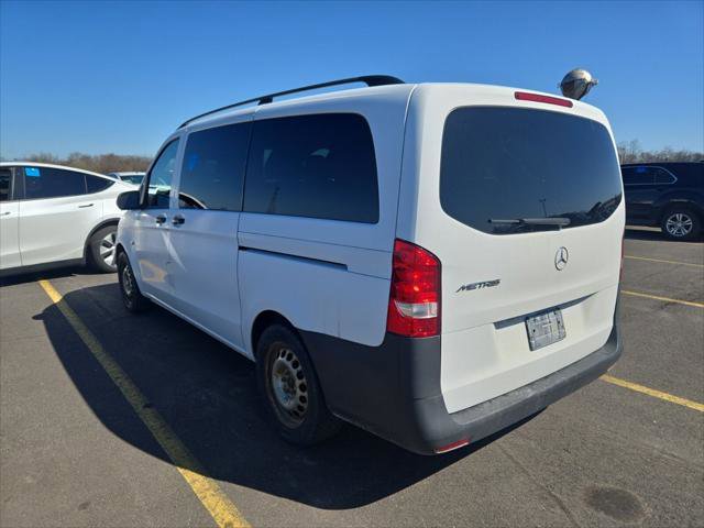 Used 2016 Mercedes-Benz Metris Passenger image 8