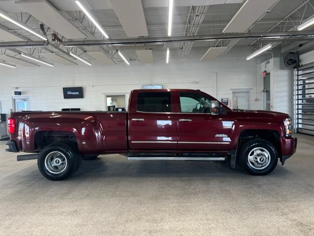 Used 2016 Chevrolet Silverado 3500 High Country w/ Duramax Plus Package AWD/4WD image 4