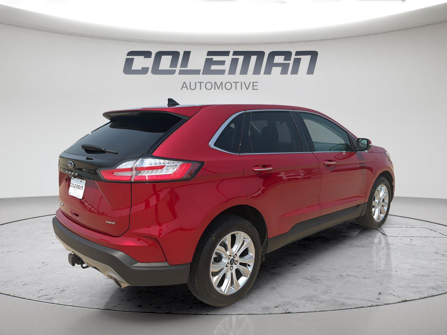 Used 2022 Ford Edge Titanium w/ Class II Trailer Tow Package AWD/4WD image 5