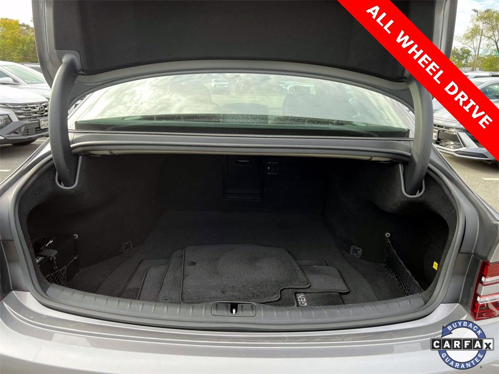 Certified 2023 Genesis G80 2.5T image 7