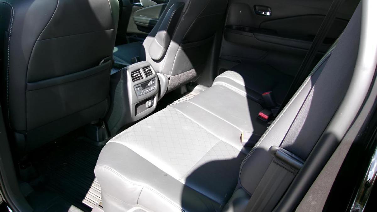 Used 2021 Honda Passport Elite image 9