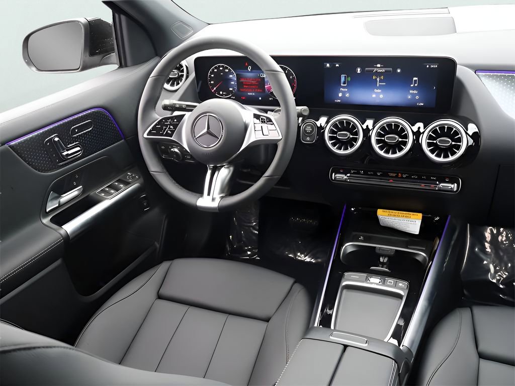Certified 2025 Mercedes-Benz GLA 250 4MATIC image 28