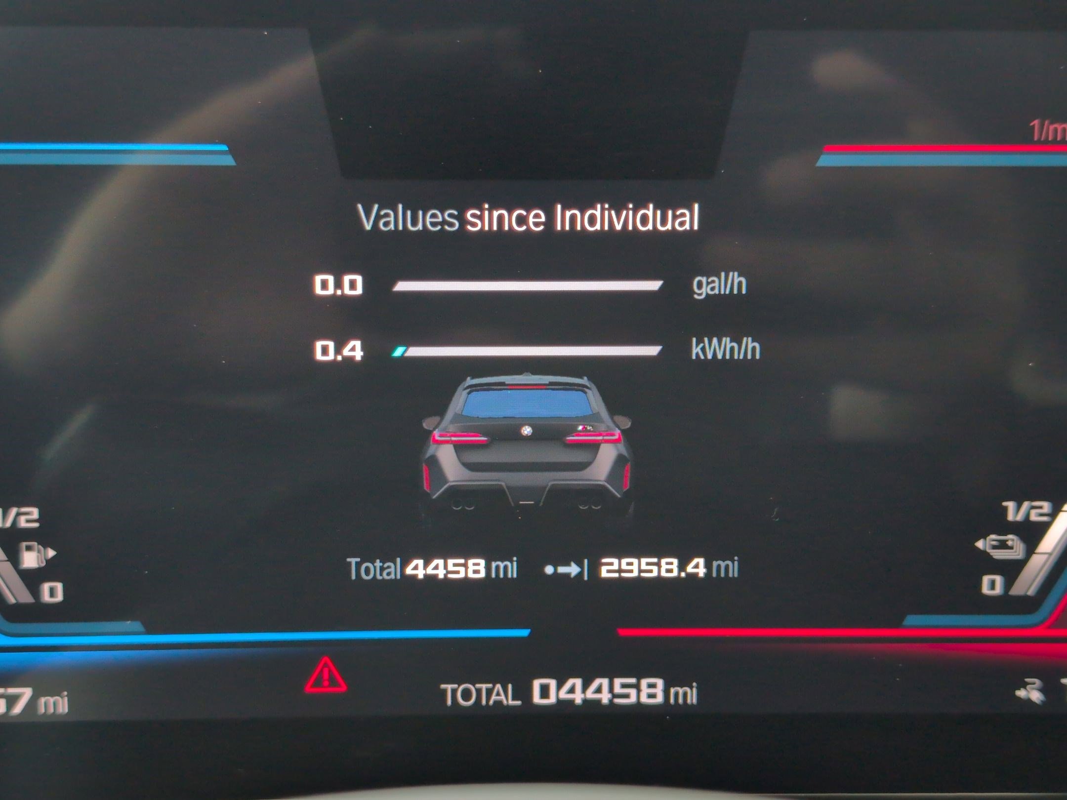 Used 2025 BMW M5 Touring w/ Executive Package image 22