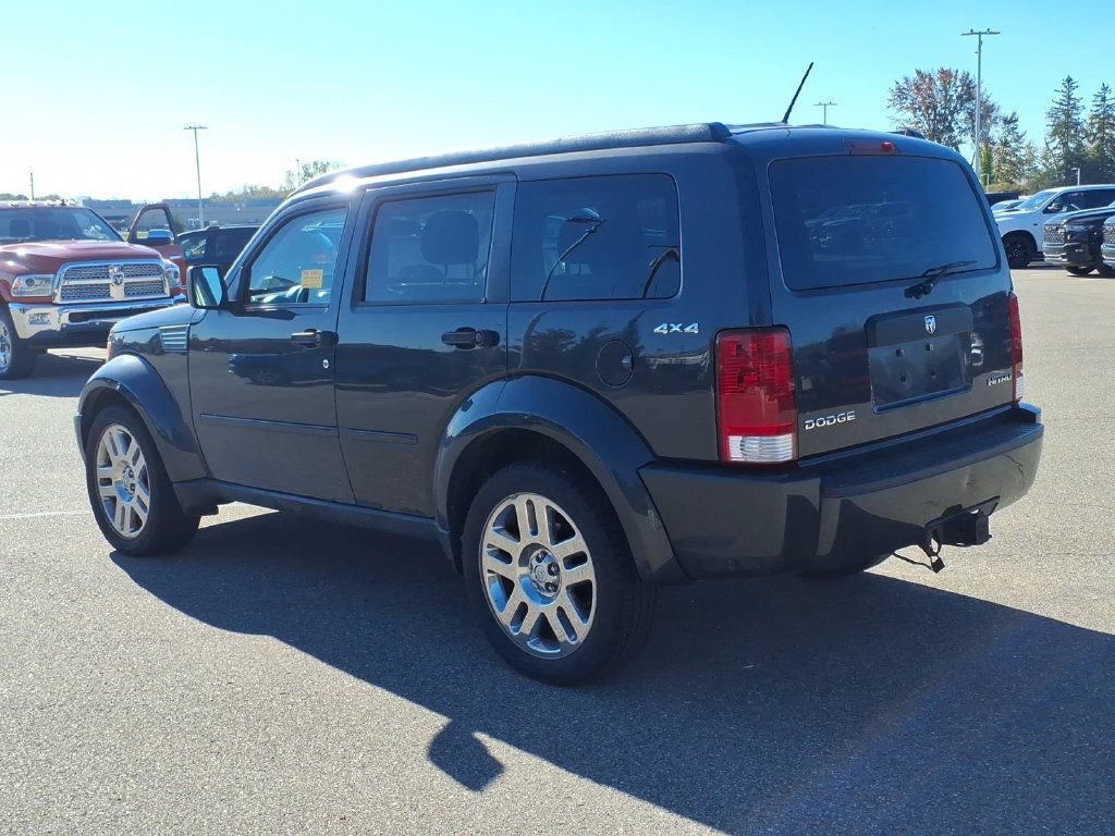 Used 2010 Dodge Nitro Heat AWD/4WD image 6