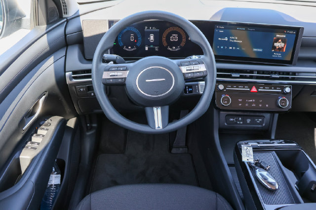 New 2026 Hyundai Tucson Blue SE AWD/4WD image 14