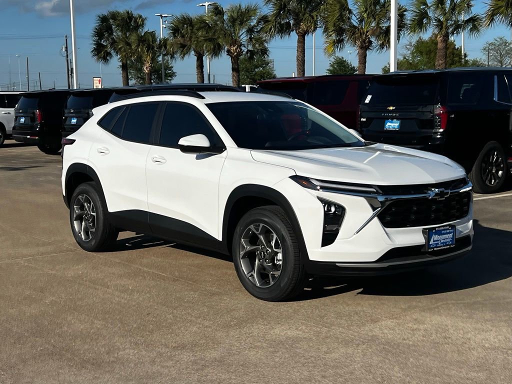 New 2026 Chevrolet Trax LT w/ Driver Confidence Package image 3