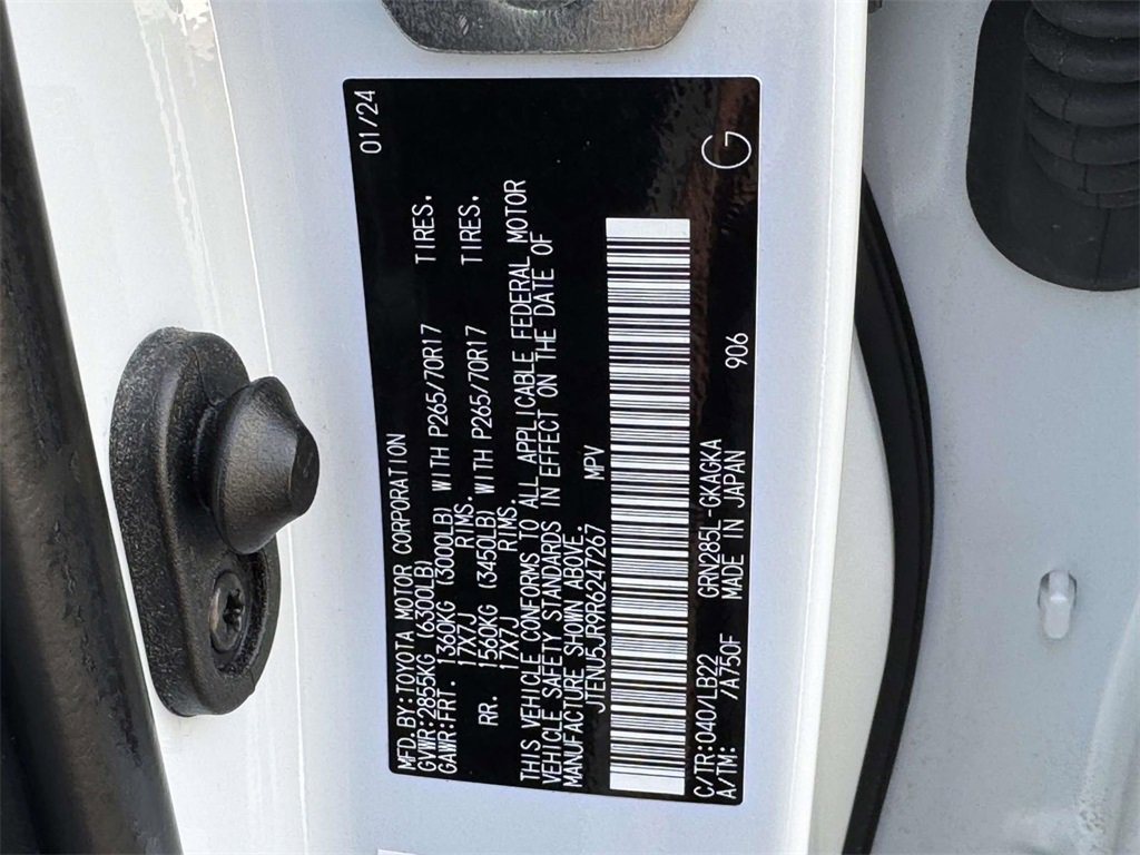 Used 2024 Toyota 4Runner SR5 Premium image 27