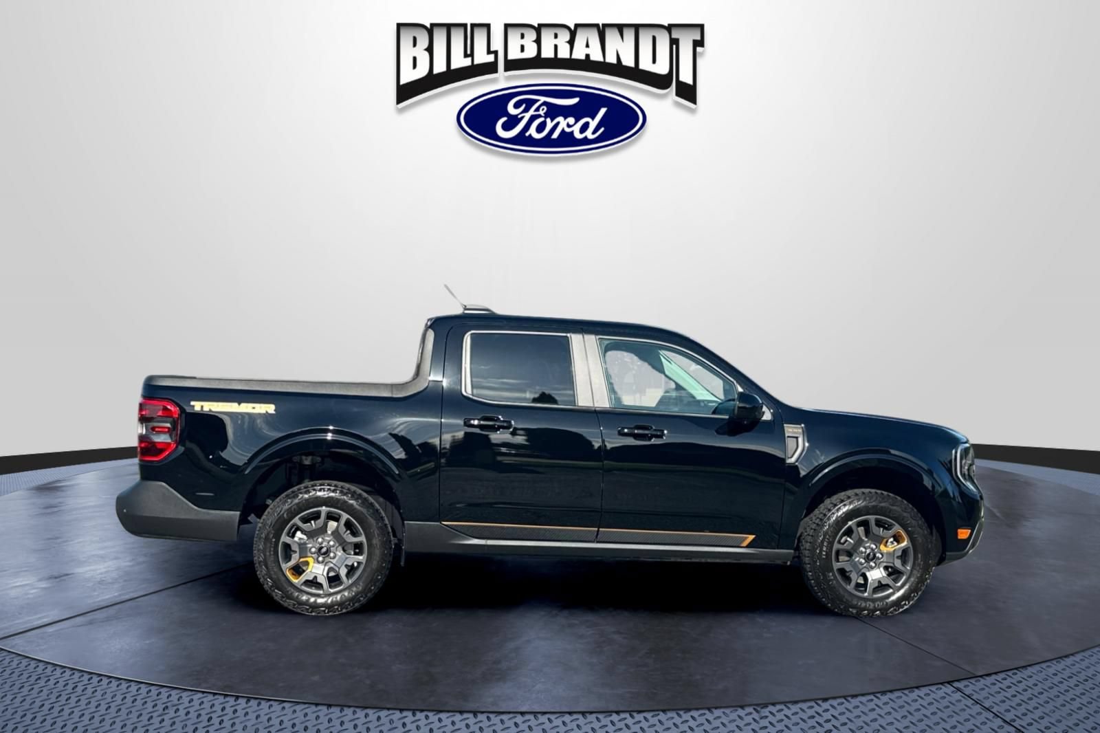 Used 2026 Ford Maverick Tremor AWD/4WD image 2