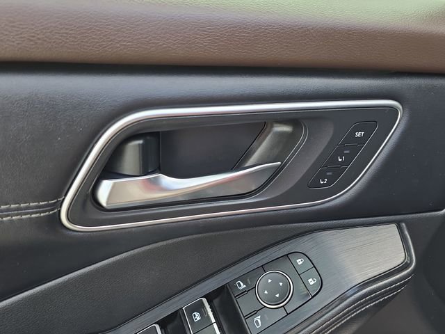 Certified 2022 Nissan Rogue Platinum w/ Head-Up Display Package image 21