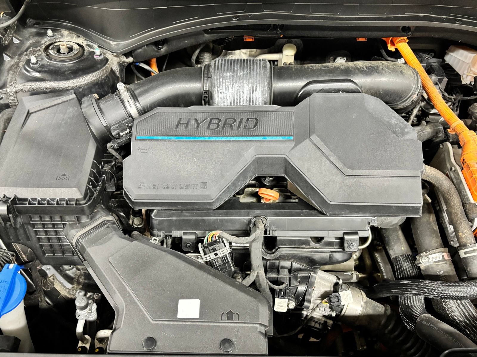 Used 2021 Hyundai Santa Fe Limited AWD/4WD image 25
