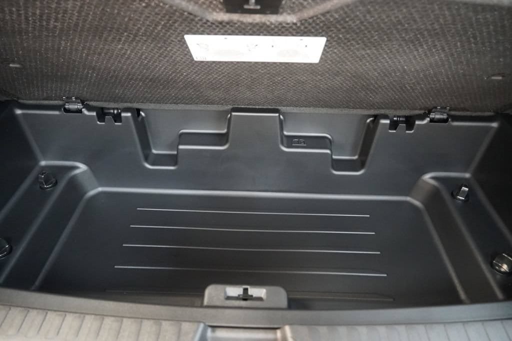 New 2027 Chevrolet Traverse Z71 w/ Enhanced Driving Package AWD/4WD image 10