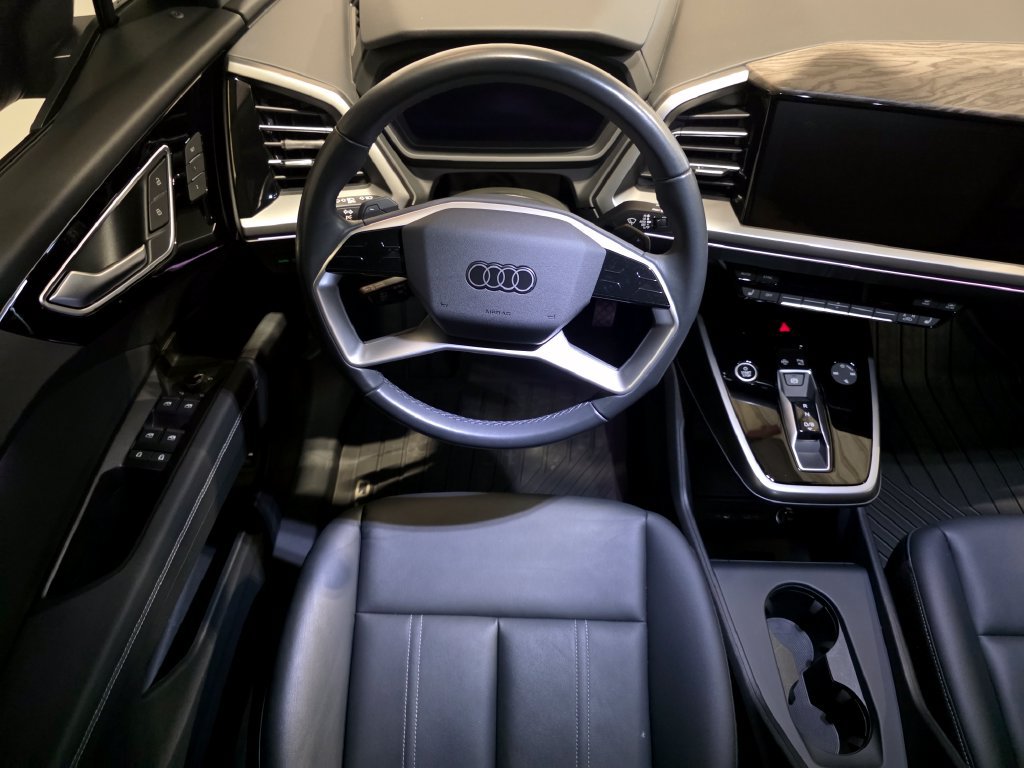 Used 2024 Audi Q4 e-tron Prestige w/ Black Optic Package AWD/4WD image 19