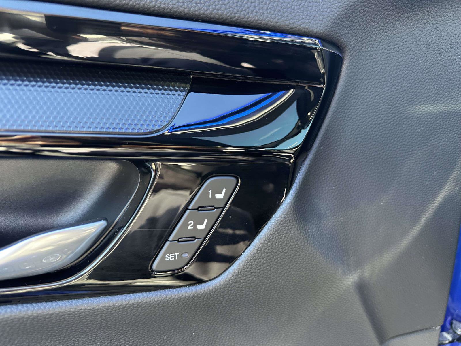 Used 2024 Honda CR-V Sport Touring image 33