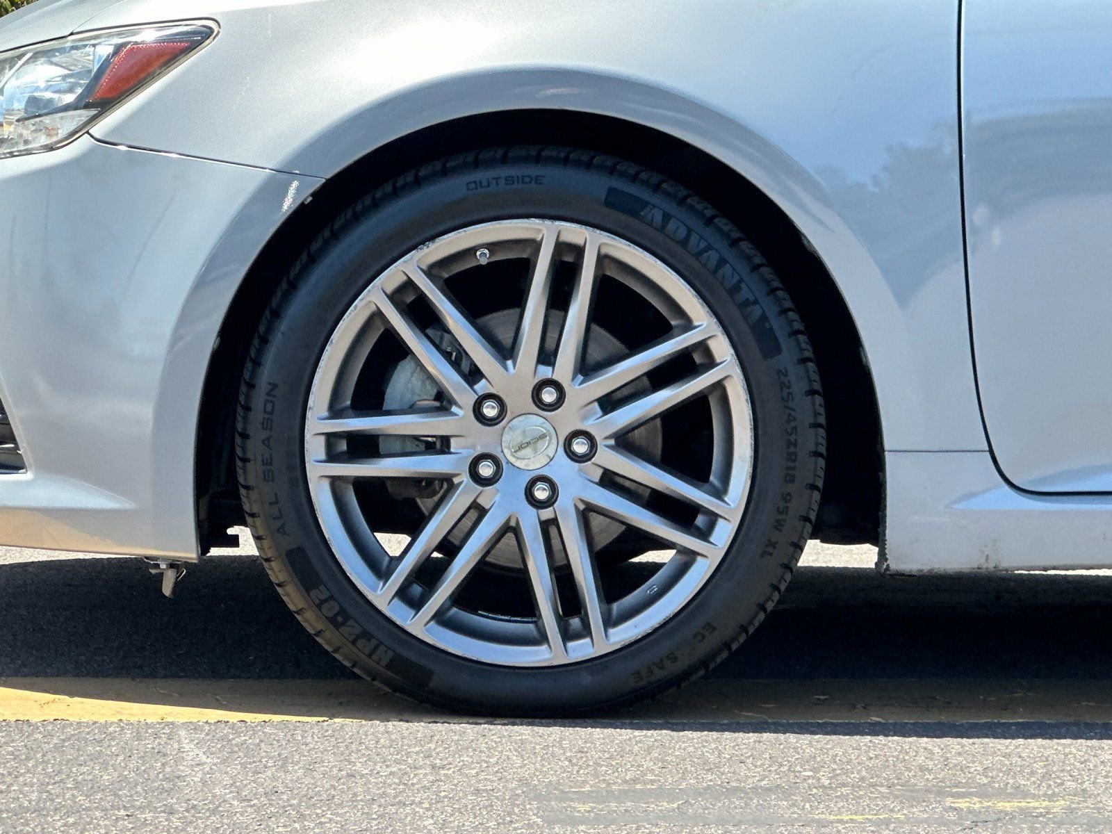 Used 2012 Scion tC FWD image 21