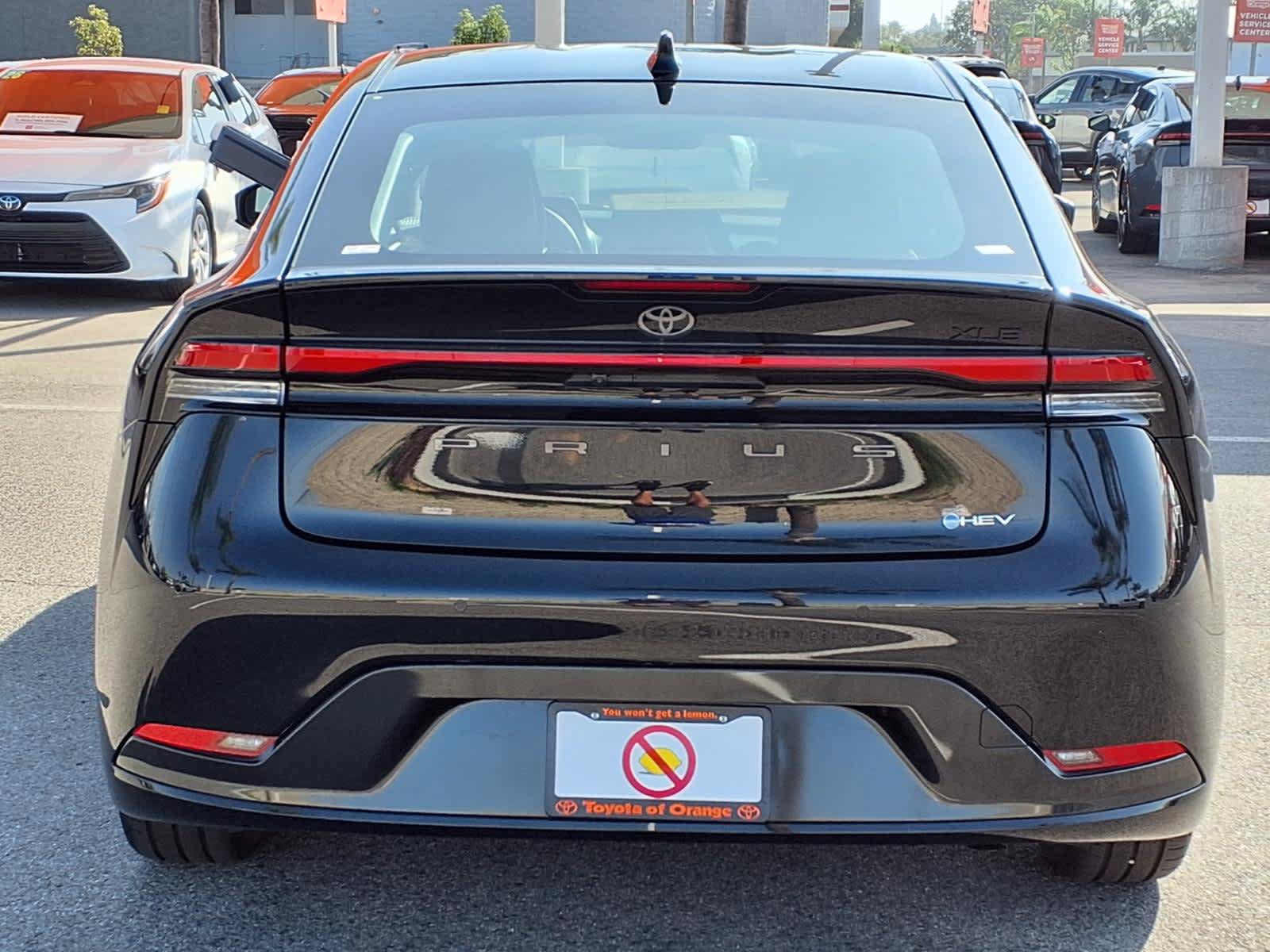 Used 2026 Toyota Prius XLE FWD image 5