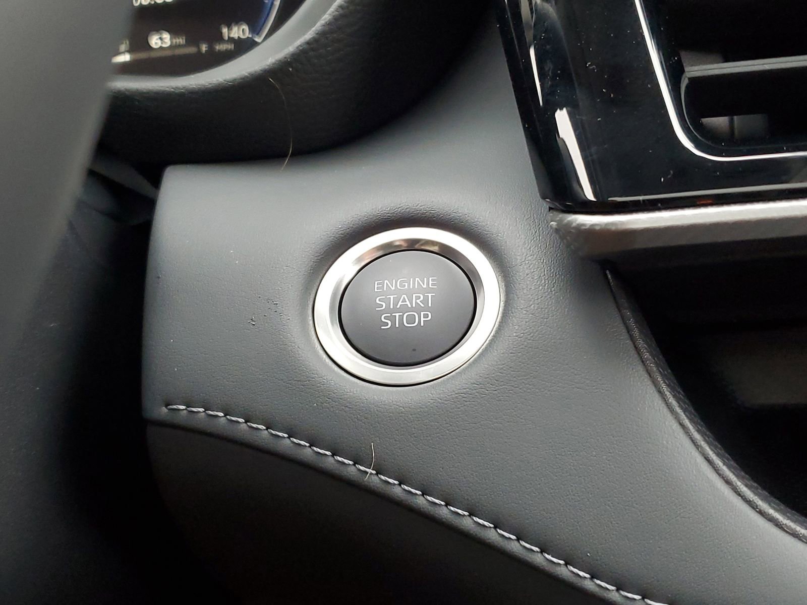 New 2026 Toyota Highlander Platinum image 30