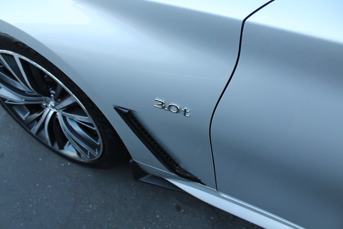 Used 2017 INFINITI Q60 3.0t w/ Premium Plus Package 3.0T RWD image 12