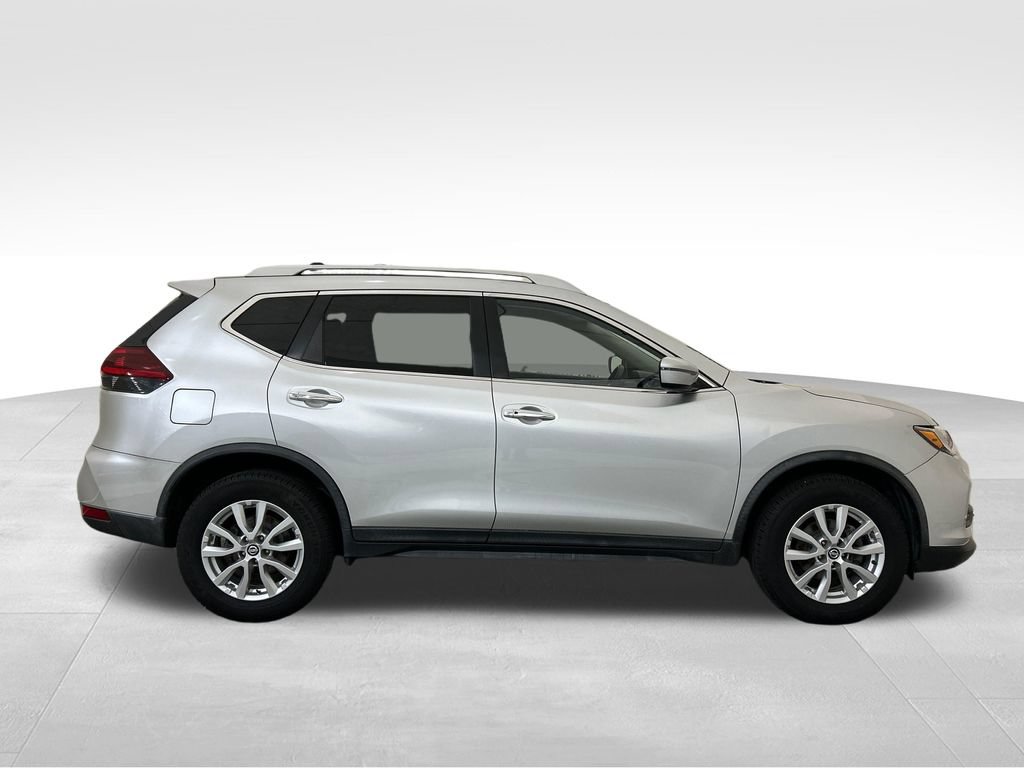 Used 2019 Nissan Rogue SV AWD/4WD image 6
