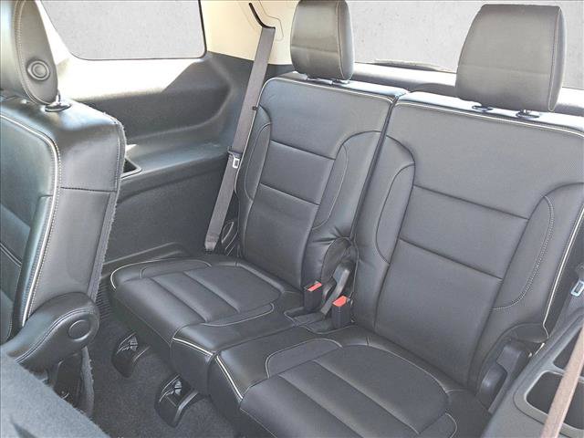 Used 2019 GMC Acadia Denali w/ Technology Package FWD image 26