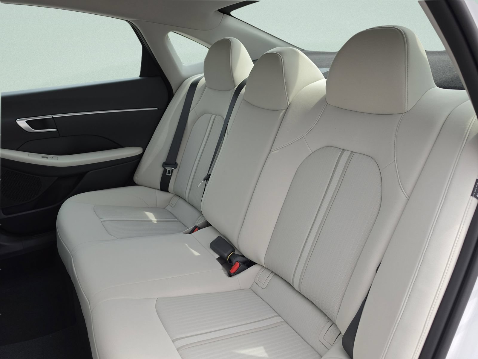 New 2026 Hyundai Sonata SE FWD image 18