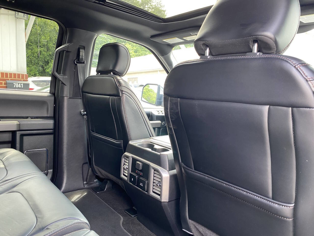 Used 2020 Ford F150 Platinum image 22