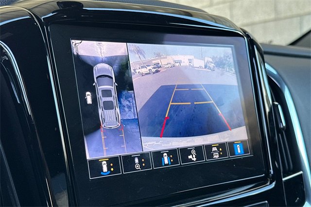 Used 2023 Chevrolet Traverse RS w/ LPO, 'HIT The Road' Package image 27