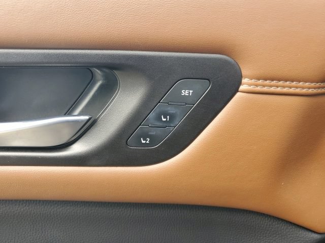 Certified 2023 Nissan Pathfinder Platinum AWD/4WD image 29