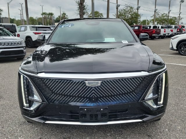 Certified 2024 Cadillac Lyriq Luxury w/ LPO, Floor Liner Package AWD/4WD image 11