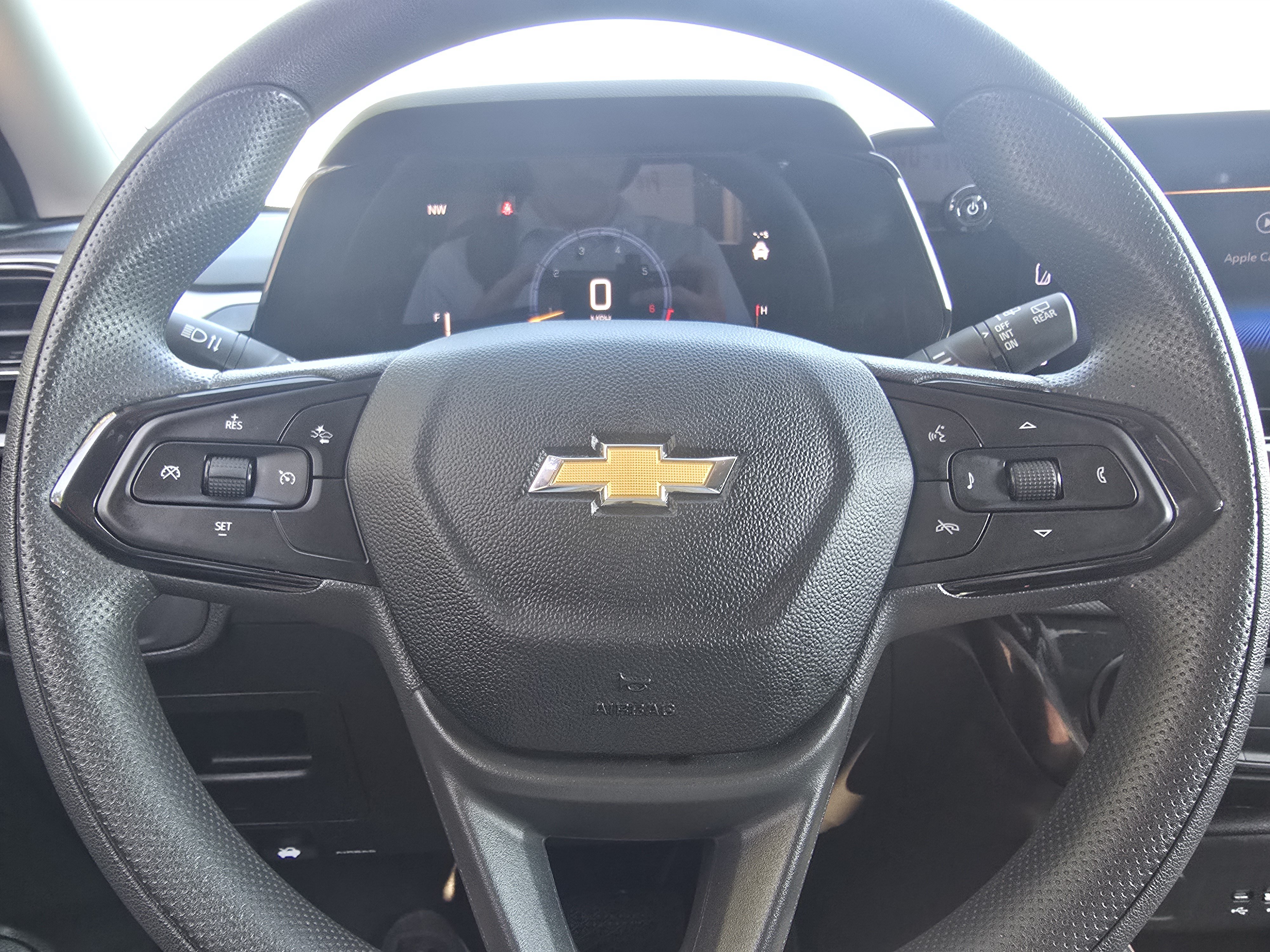 Used 2025 Chevrolet TrailBlazer LT AWD/4WD image 22