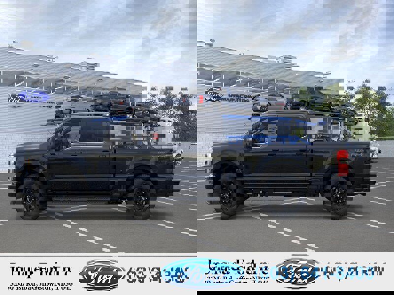 New 2026 Ford F350 Lariat w/ Black Appearance Package image 31