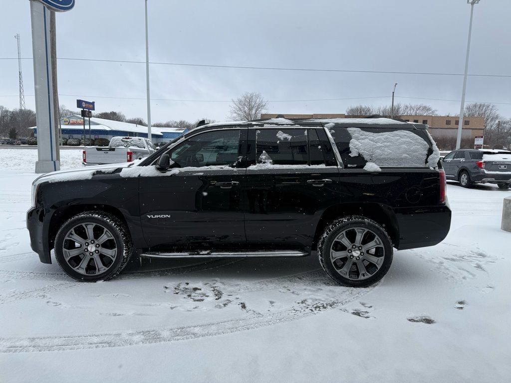 Used 2018 GMC Yukon SLT image 36