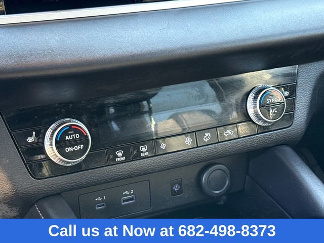 Used 2024 Mitsubishi Outlander SE Black Edition image 26