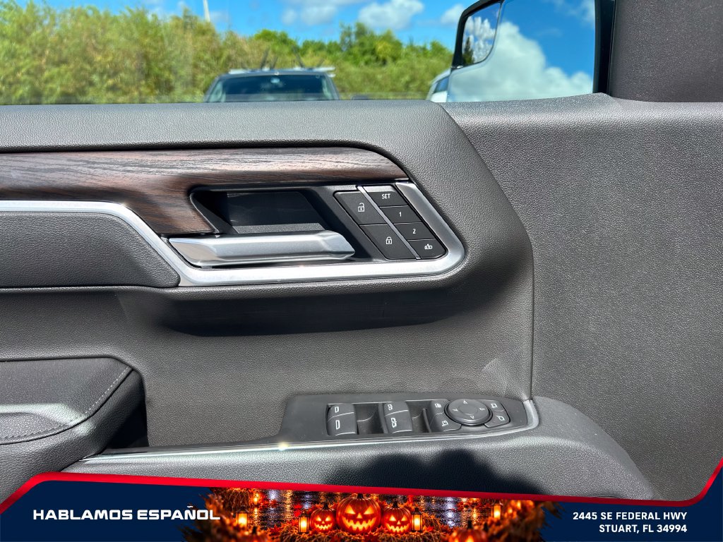 New 2026 GMC Sierra 1500 SLT w/ SLT Premium Package AWD/4WD image 22