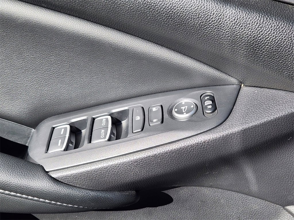 Used 2022 Honda Accord Sport image 5