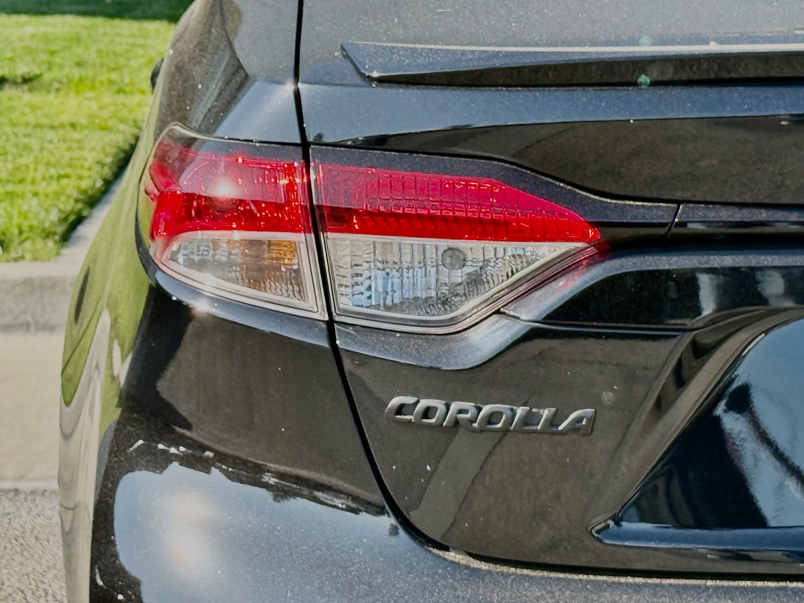 Used 2023 Toyota Corolla SE FWD image 11