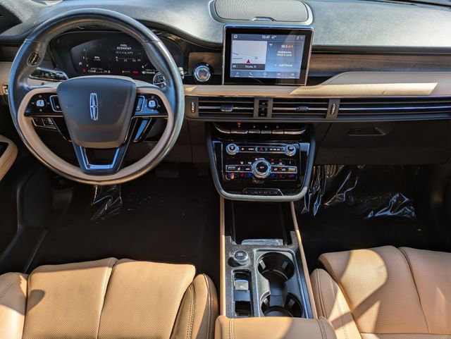 Used 2020 Lincoln Corsair Reserve w/ Equipment Group 202A image 15