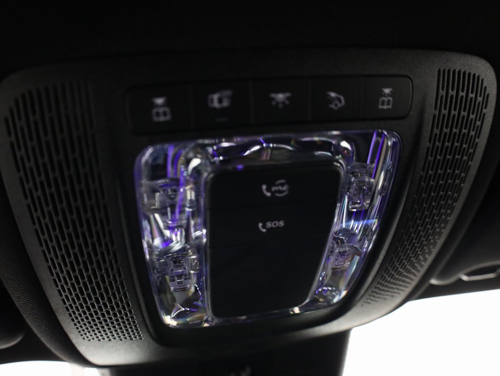 Certified 2025 Mercedes-Benz GLB 250 4MATIC image 22