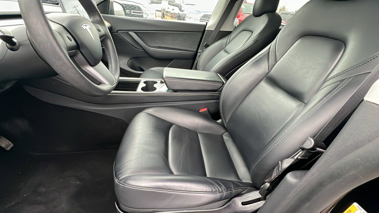 Used 2021 Tesla Model Y Long Range image 16