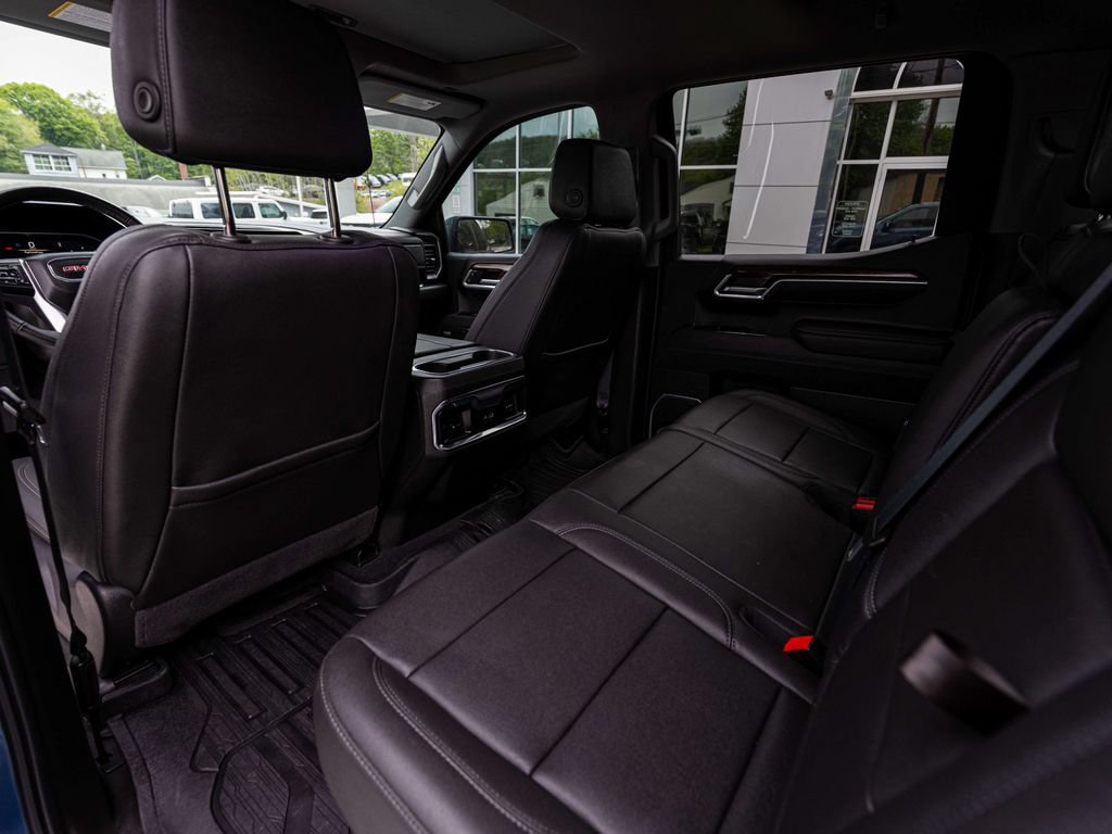 Used 2026 GMC Sierra 1500 Elevation w/ Elevation Premium Package AWD/4WD image 28